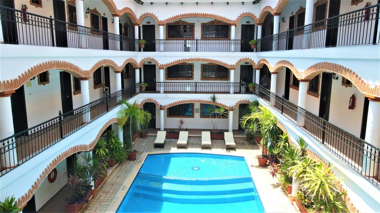 Hotel Colonial Playa Del Carmen Luaran gambar